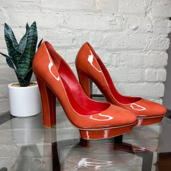 Charles Jourdan Shoes - Charles Jourdan Paris 7.5 Leather Pumps